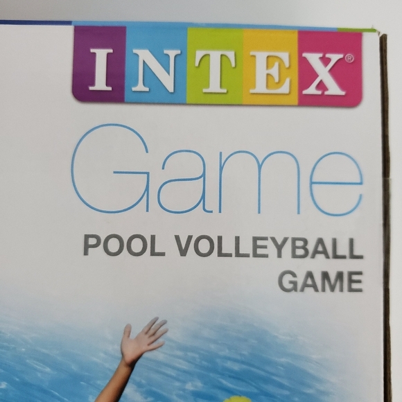 Intex Inflatable Pool Volleyball Set - Picture 2 of 5